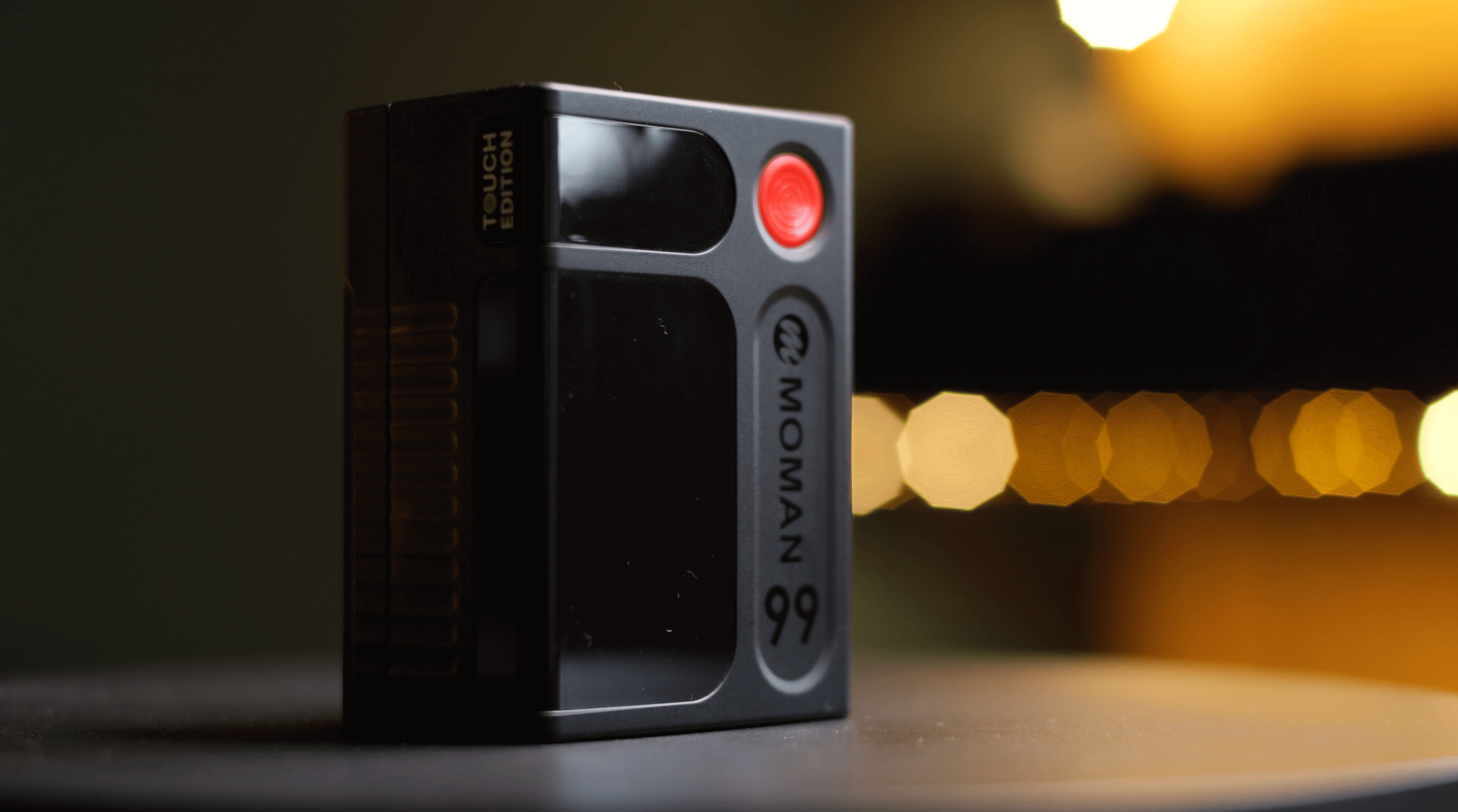 Moman Power 99 Touch Vマウントバッテリー 99Wh V-mount Camera Battery Moman Power 99 Touch | Moman